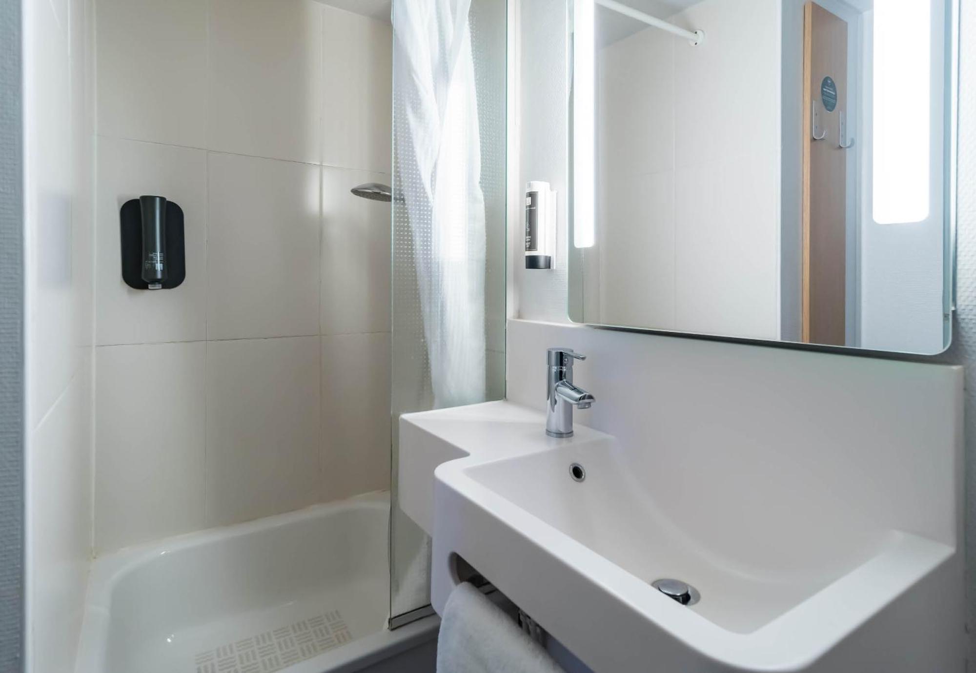 B&B Hotel Saint-Brieuc Tregueux Εξωτερικό φωτογραφία